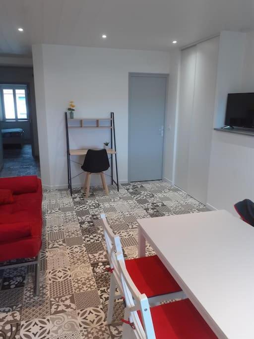 Frasne Logement Entier. Gite Les Brimbelles Экстерьер фото